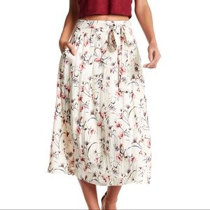 J.O.A. Floral Midi Skirt